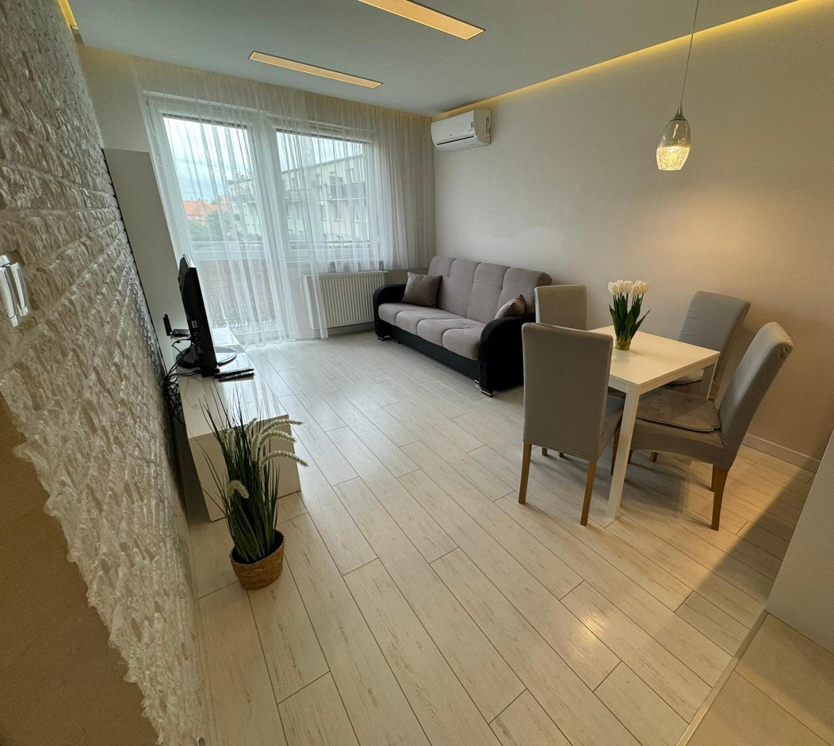 Bozki Apartament ケントシン エクステリア 写真